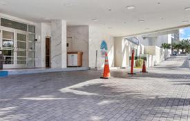 Condo – South Ocean Drive, Hollywood, Florida,  USA for $620,000