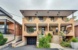 Terraced house – York, Toronto, Ontario,  Canada for C$1,607,000