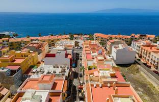 2-bedroom apartment in new building 83 m² in Playa San Juan for 319,000 €