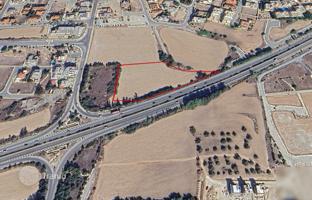 Land plot 9,154 m² in Larnaca for 1,200,000 €