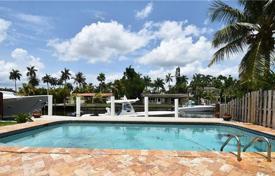 Comfortable villa with a backyard, a pool and a patio, Fort Lauderdale, USA for $1,185,000