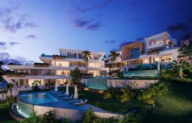New three-bedroom apartment with a private garden and sea views in Marbella, Andalucia, Spain for 1,150,000 €