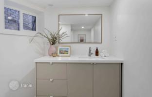 7-bedroom townhouse in Old Toronto for C$1,187,000