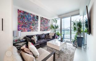 3-bedroom apartment in Western Battery Road for C$922,000