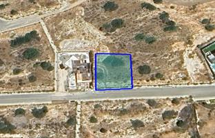 Land plot 840 m² in Mouttagiaka for 1,000,000 €