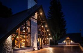 Bank repossessions chalets in Europe. This beautiful mountain chalet is situated in attractive area of Benecko, in the middle of mountains Bank repossessions chalets in Europe. This beautiful mountain chalet is situated in attractive area of Benecko, in the middle of mountains