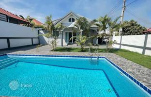 3-bedroom cottage 120 m² in Pattaya for $140,000