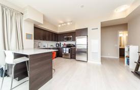 Apartment – Lake Shore Boulevard West, Etobicoke, Toronto,  Ontario,   Canada for C$1,402,000