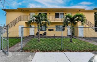 House 355 m² in Miami for $775,000