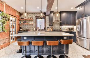 7-bedroom house in York for C$2,571,000