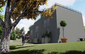 ISTRIA, UMAG — Terraced house near the sea for 300,000 €