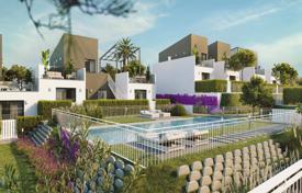 Two-storey modern townhouse with a swimming pool in Murcia, Spain for 285,000 €