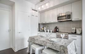 Apartment – Front Street East, Old Toronto, Toronto,  Ontario,   Canada for C$997,000