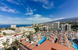 Furnished one-bedroom apartment in the center of Playa de las Americas, Tenerife, Spain for 205,000 €