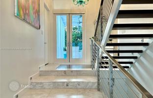 4-bedroom house 538 m² in Key Biscayne for $6,295,000
