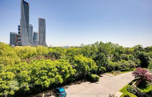 5-bedroom apartment in Lake Shore Boulevard West for C$1,167,000
