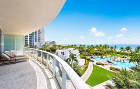 Elite apartment with ocean views in a residence on the first line of the beach, Miami Beach, Florida, USA for $6,495,000