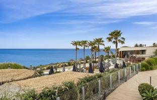 2-bedroom apartment 121 m² in Estepona for 850,000 €