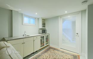 12-bedroom house in Scarborough for C$2,123,000