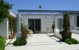 Elegant villa on the first line from the sea, Sabaudia, Lazio, Italy for 7,400 € per week
