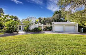 Townhome – Miami, Florida, USA for $2,350,000
