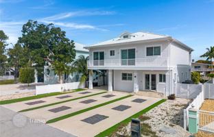 4-bedroom house 405 m² in Key Largo for $3,000,000
