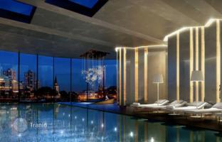 Luxury apartment in a residence with a health center and a restaurant, in a prestigious area, Chelsea, London, UK for £896,000
