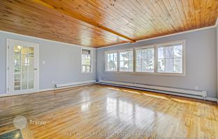 7-bedroom house in Etobicoke for C$1,929,000