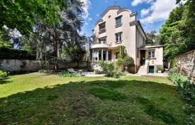 Detached house – Boulogne-Billancourt, Ile-de-France, France for 4,730,000 €