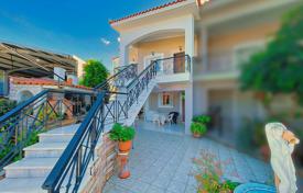 Two-storey house with a garden and sea views in Kyparissia, Peloponnese, Greece for 270,000 €