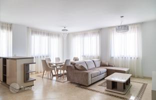 1-bedroom apartment 94 m² in Becici for 263,000 €