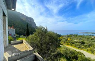 Three-level unfinished villa with views of the sea in Kardamyli, Peloponnes, Greece for 390,000 €