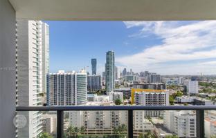 2-bedroom apartments in condo 101 m² in Edgewater (Florida) for $699,000