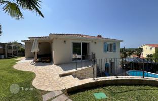 5-bedroom house 180 m² in Porec for 550,000 €