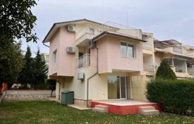 3-bedroom house in Ralitsa complex, 184 sq. m., Sveti Vlas, Bulgaria, 199,000 euros for 199,000 €