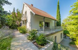 Family house for sale close to German School in Budapest for 1,530,000 €