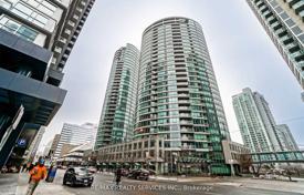 Apartment – Front Street West, Old Toronto, Toronto,  Ontario,   Canada for C$1,039,000