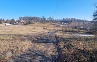 Land plot 1,757 m² in Pyšely. Price on request
