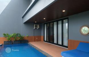 3-bedroom villa 238 m² in Pererenan for $320,000