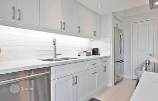 5-bedroom apartment in Lombard Street for C$997,000