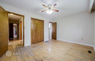 9-bedroom house in North York for C$1,150,000
