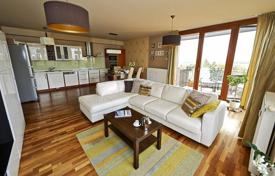 Residential for sale in Praha 9. Spacious two bedroom apartment with two terraces and panoramic views in the ninth district of Prague Residential for sale in Praha 9. Spacious two bedroom apartment with two terraces and panoramic views in the ninth district of Prague
