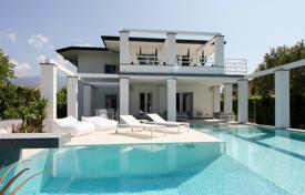 New villa with a swimming pool close to the sea, Forte dei Marmi, Italy. Price on request