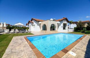 Complex of furnished villas with swimming pools at 400 meters from the sea, Ayia Napa, Cyprus for From 450,000 €