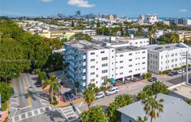 Condo – Miami Beach, Florida, USA for $325,000