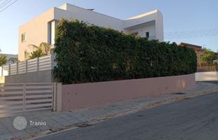 4-bedroom cottage 192 m² in Kolossi for 785,000 €