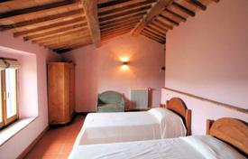 Follonica (Grosseto) — Tuscany — Rural/Farmhouse for sale for 650,000 €