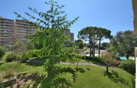 Apartment – Juan-les-Pins, Antibes, Côte d'Azur (French Riviera),  France for 525,000 €