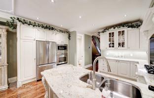 3-bedroom townhouse in Bayview Avenue for C$1,696,000