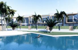 Duplex furnished townhouse in Villamartin, Alicante, Spain for 279,000 €